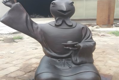 酉雞銅雕，獸首人身十二生肖銅雕塑