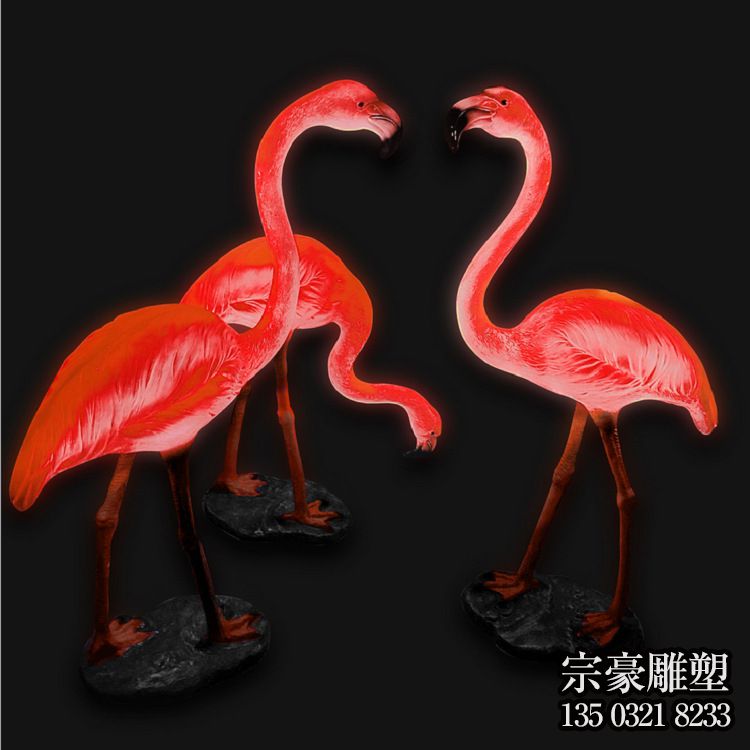 玻璃鋼仿真發(fā)光火烈鳥(niǎo)雕塑擺件