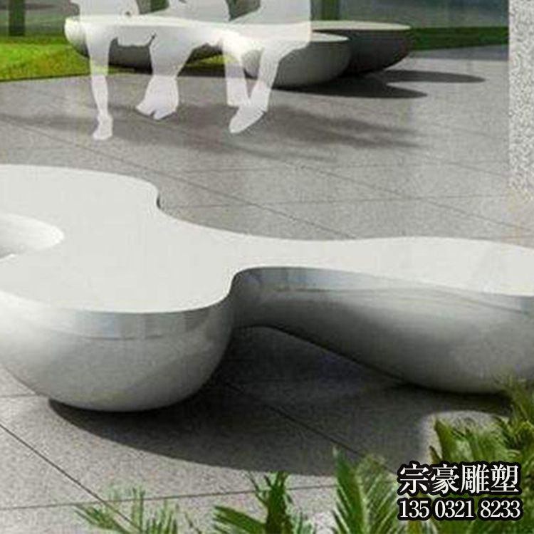 玻璃鋼異形凳子，室內(nèi)外美陳創(chuàng)意坐凳