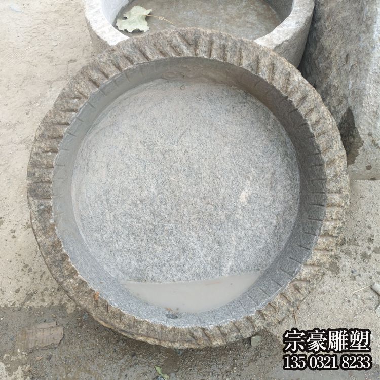 老舊石槽石頭魚缸花盆石缸水槽庭院陽臺(tái)流水景觀 老舊石槽石頭魚缸花盆石缸水槽庭院陽臺(tái)流水景觀