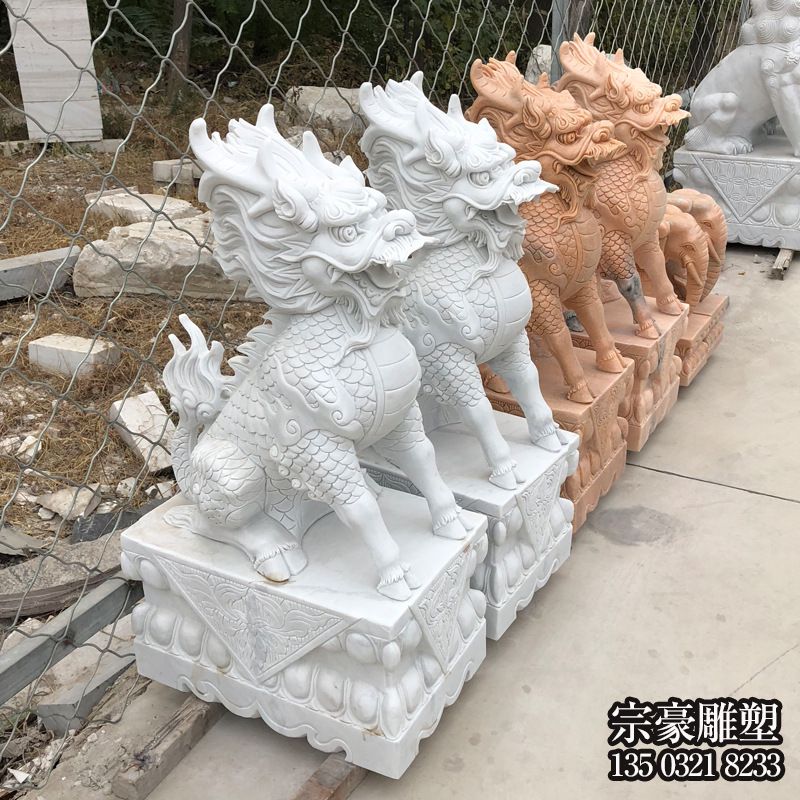庭院大理石石雕麒麟到時(shí) 庭院大理石石雕麒麟到時(shí)